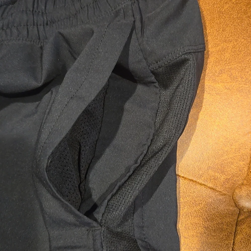 All In Motion Shorts - Picture 3 of 4